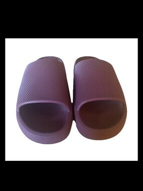 Victoria's Secret PINK Women's Pillow Slides Purple Size Medium